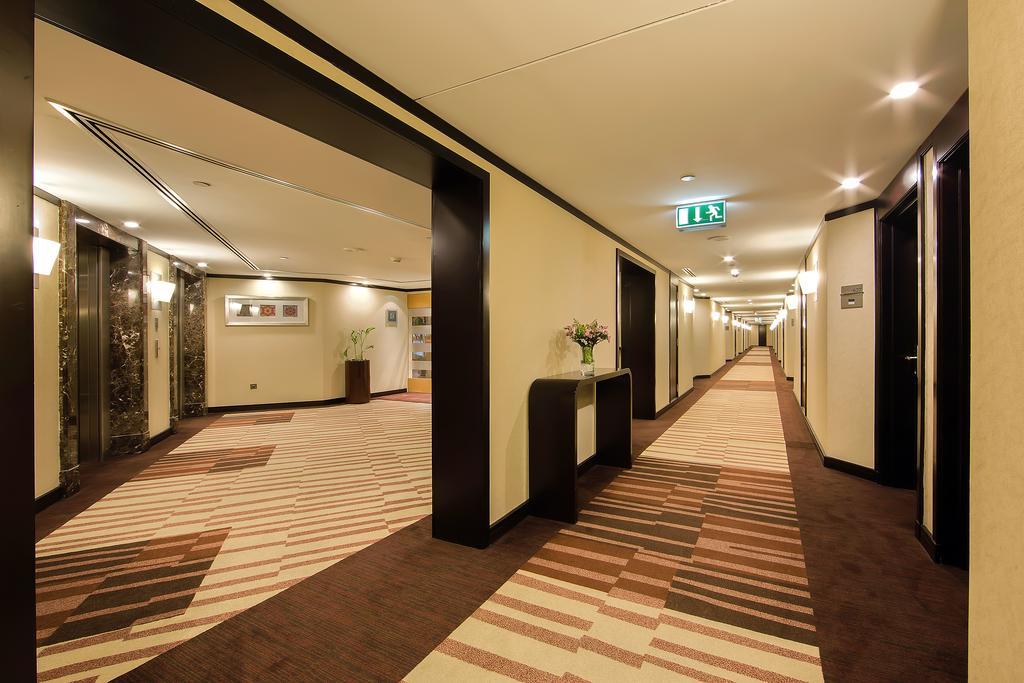 Ramada Plaza By Wyndham Dubai Deira Hotel Exterior photo
