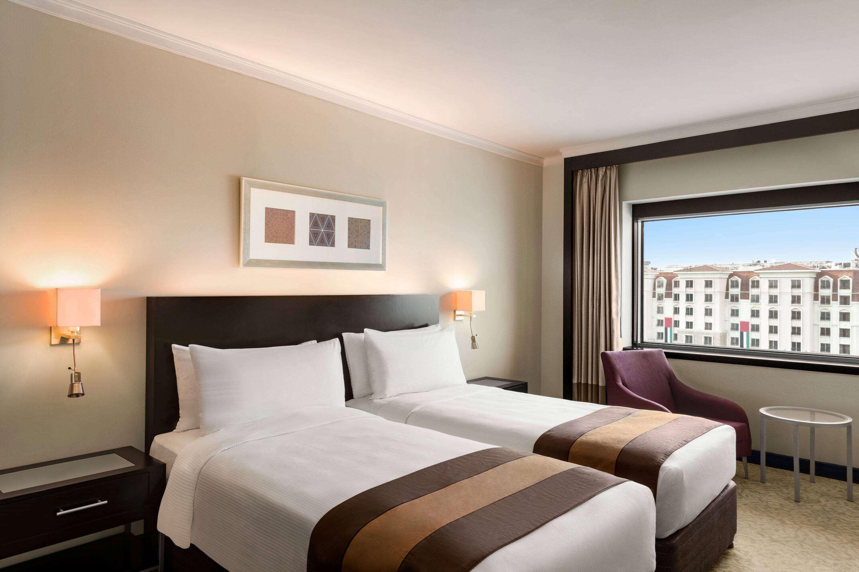 Ramada Plaza By Wyndham Dubai Deira Hotel Exterior photo