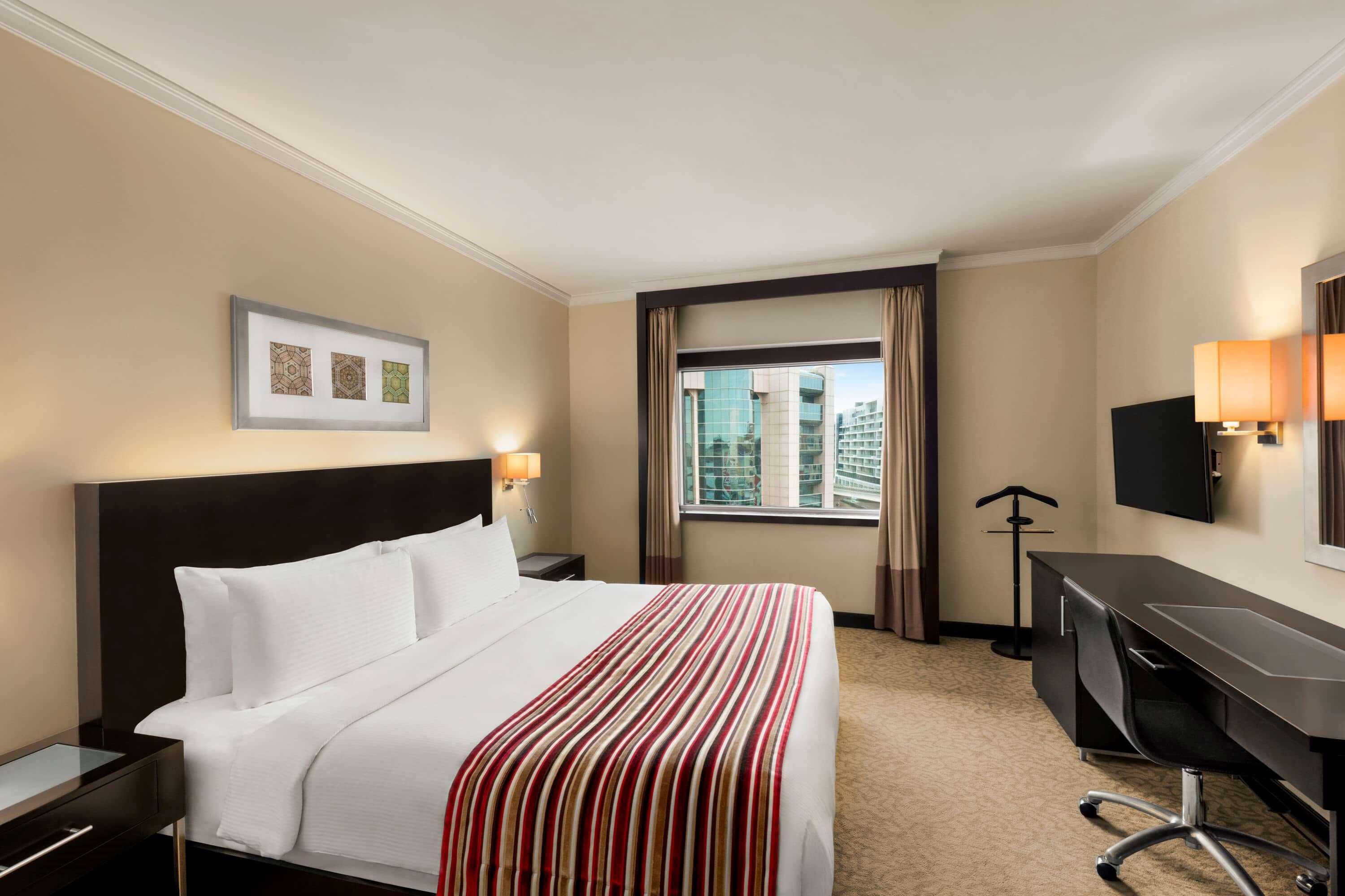 Ramada Plaza By Wyndham Dubai Deira Hotel Exterior photo