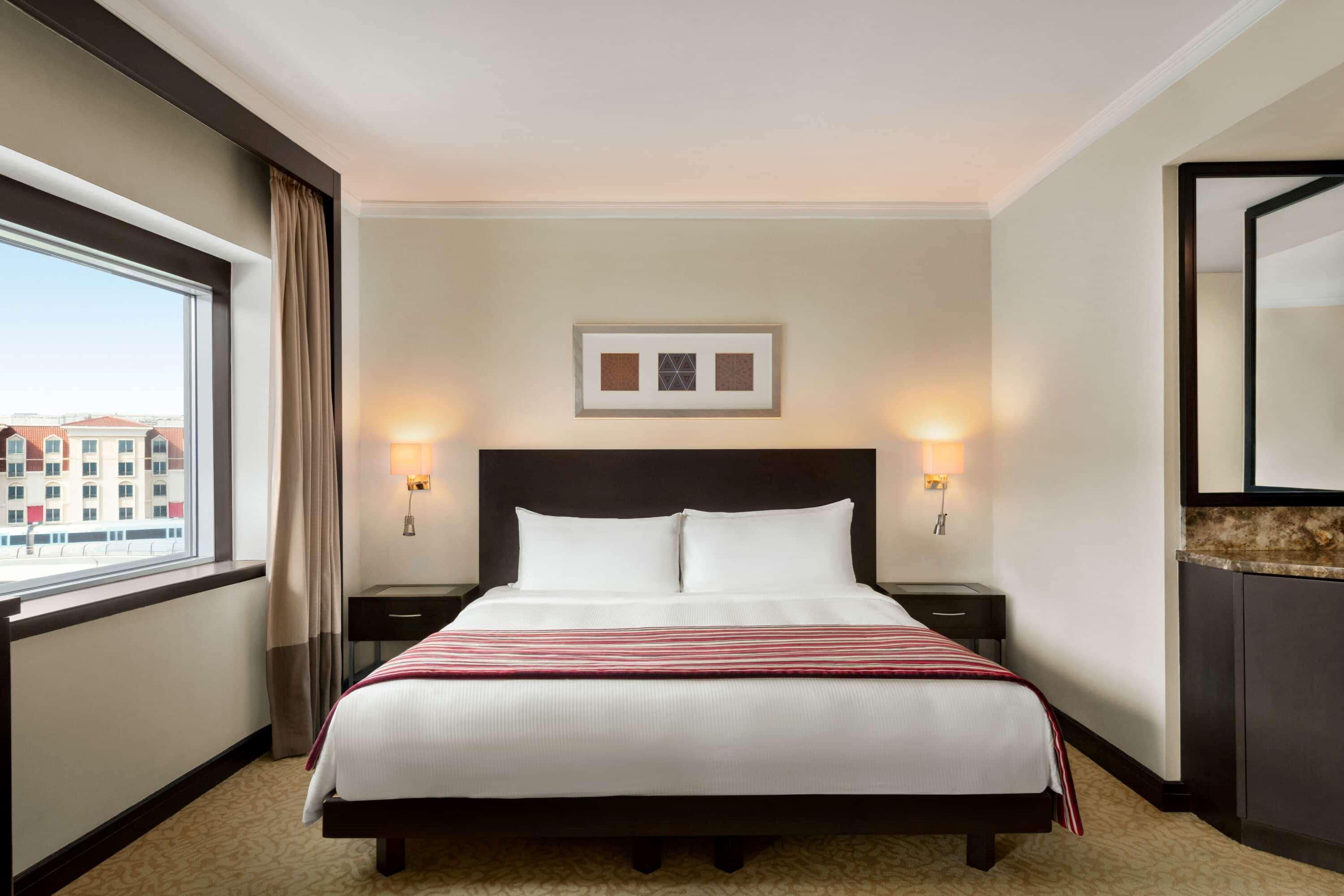 Ramada Plaza By Wyndham Dubai Deira Hotel Exterior photo
