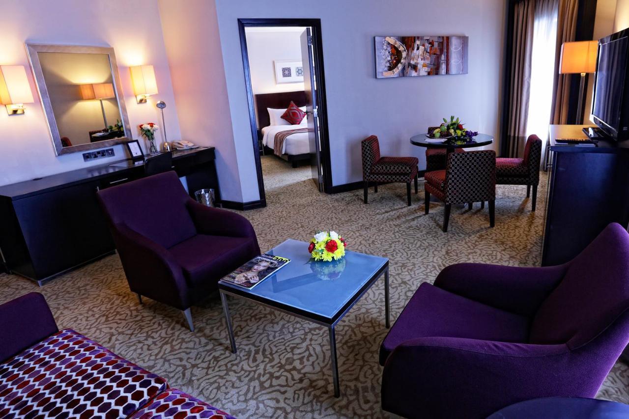 Ramada Plaza By Wyndham Dubai Deira Hotel Exterior photo